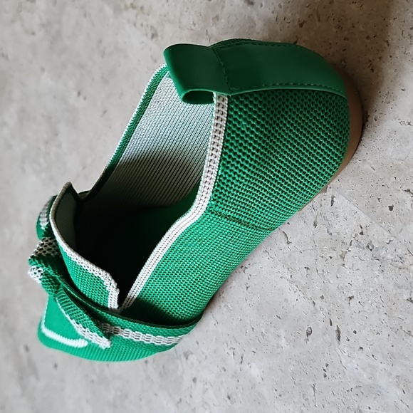 *RARE* Tahari Florentia Slip-On Flat Green Women's Shoes Size 6.5 - Picture 5 of 10